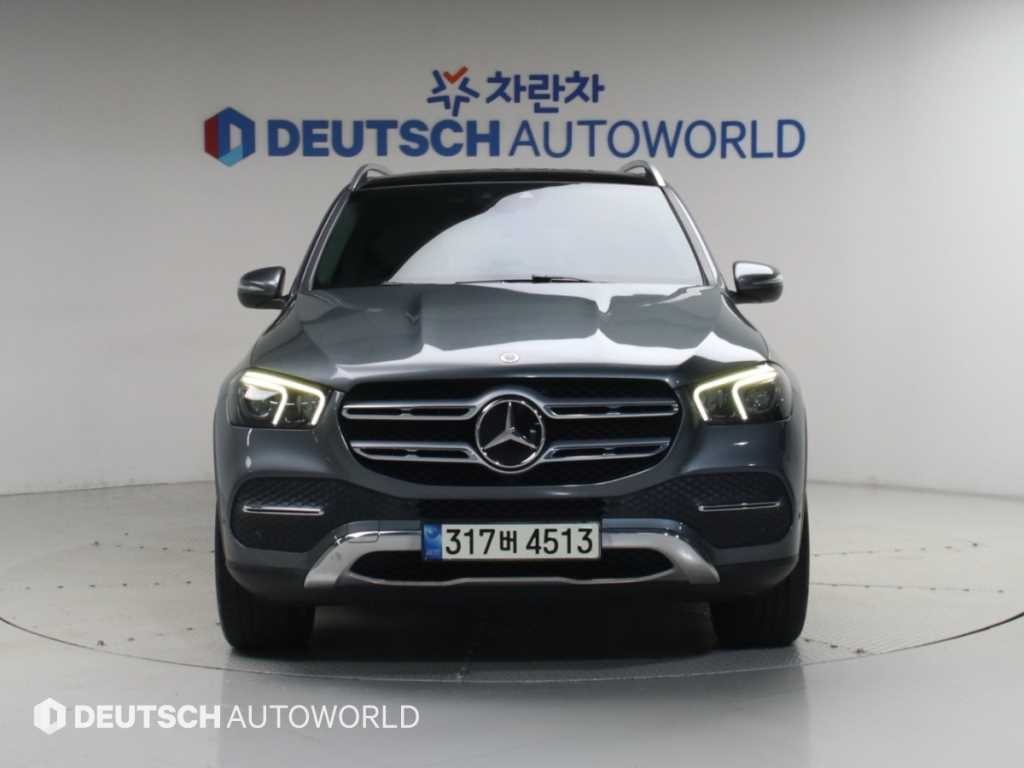 벤츠 GLE 클래스 GLE 클래스 W167 GLE 300d 4MATIC 이미지 3