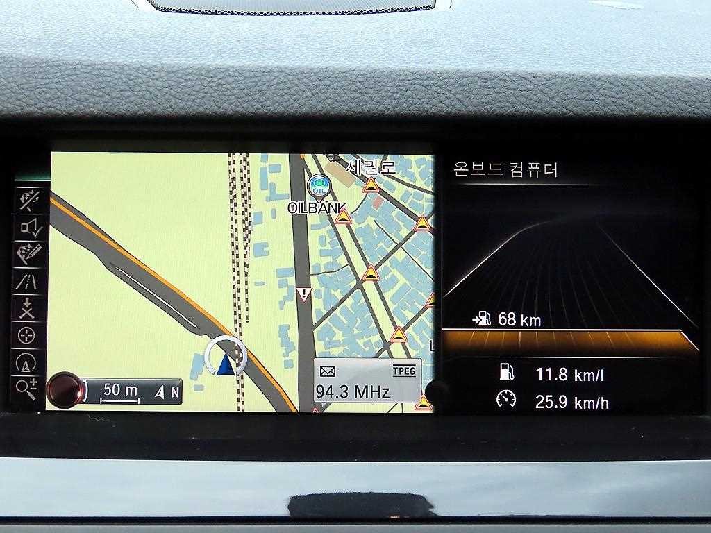 BMW 5시리즈 5시리즈 (F10) 520d M 에어로다이나믹 이미지 15