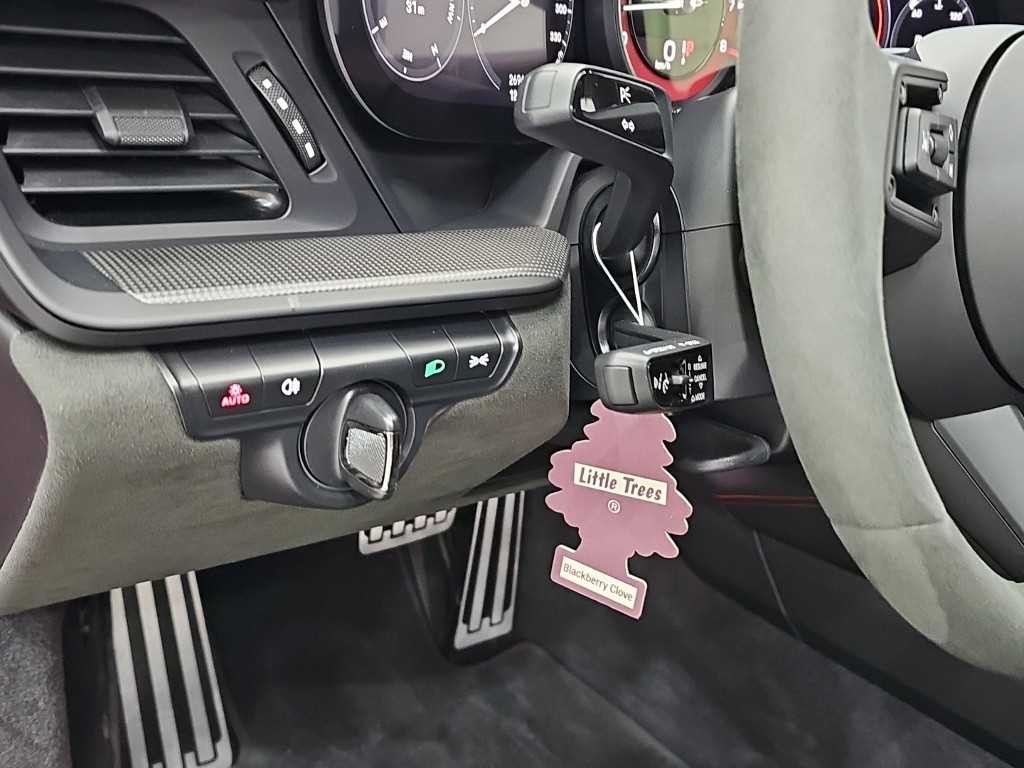 포르쉐 911 911(992) 카레라 4 GTS 카브리올레 이미지 16