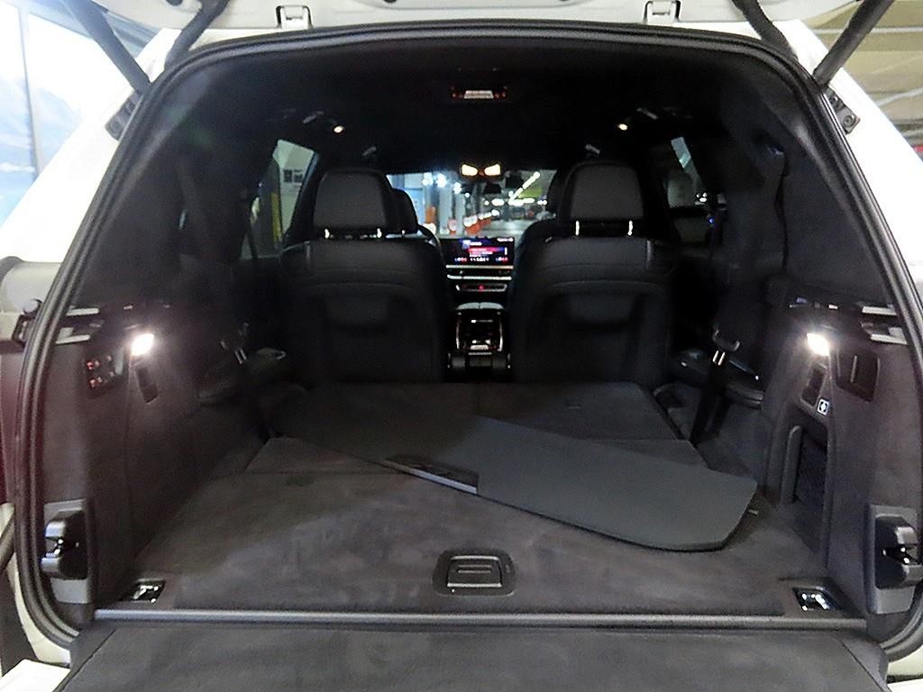 BMW X7 X7 (G07) M60i M스포츠 프로 이미지 16