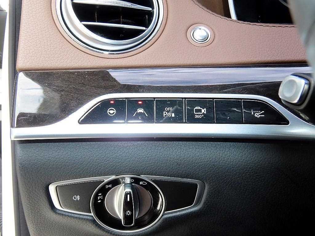벤츠 S 클래스 S클래스-W222 S 350 d 4MATIC 이미지 12