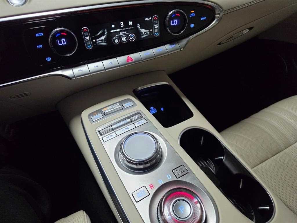 제네시스 GV70 2.5T 가솔린 AWD 이미지 15