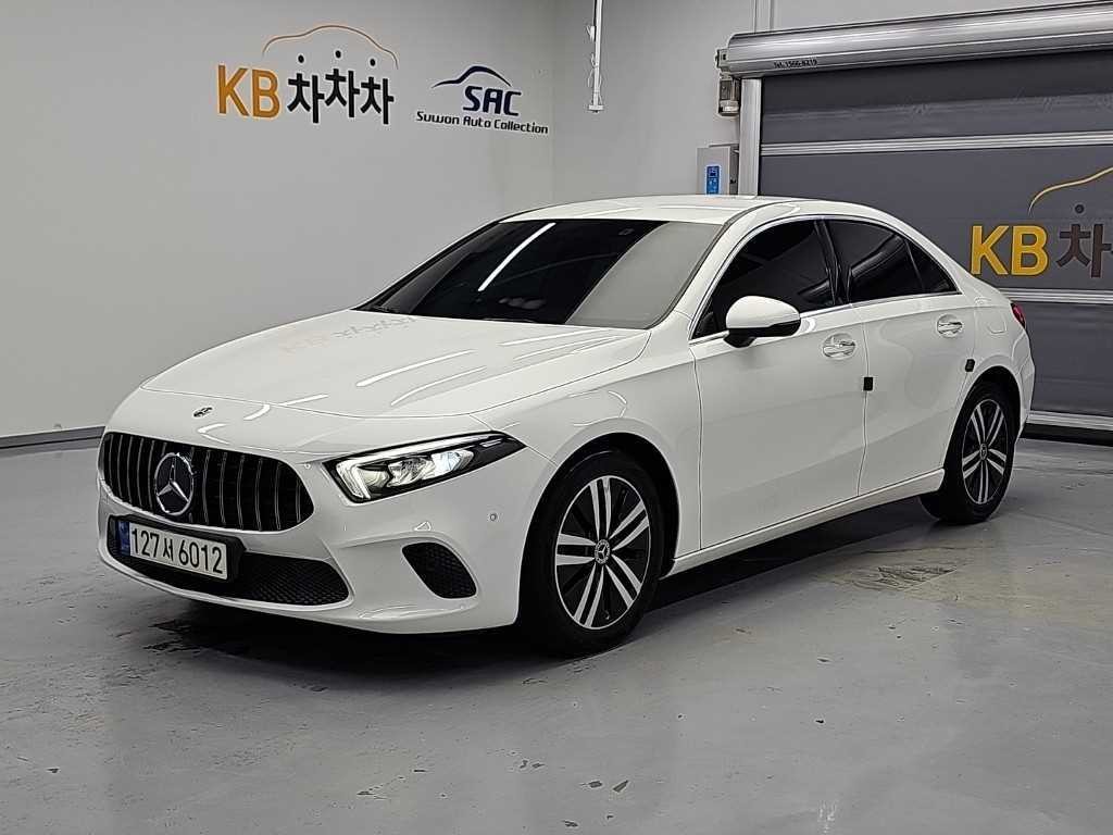 벤츠 A 클래스 A클래스 W177 A200d 세단 이미지 1
