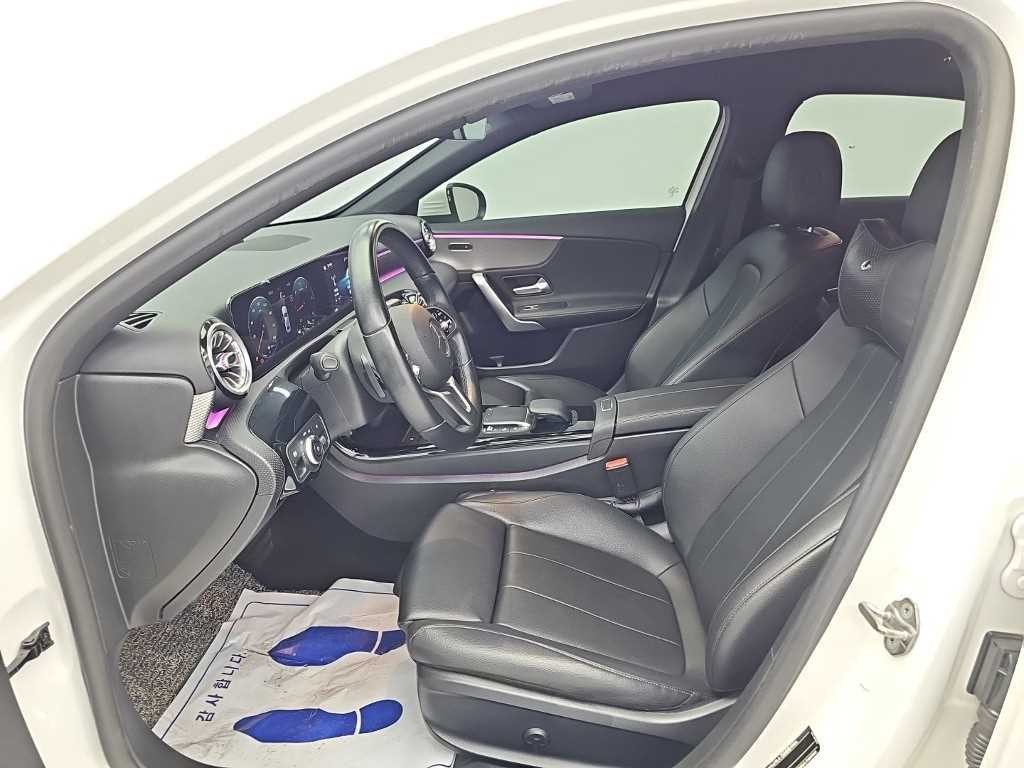 벤츠 A 클래스 A클래스 W177 A200d 세단 이미지 11