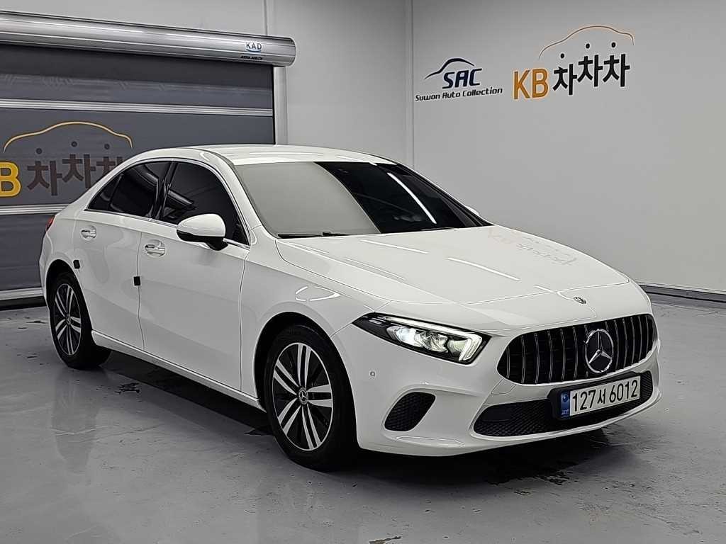 벤츠 A 클래스 A클래스 W177 A200d 세단 이미지 4