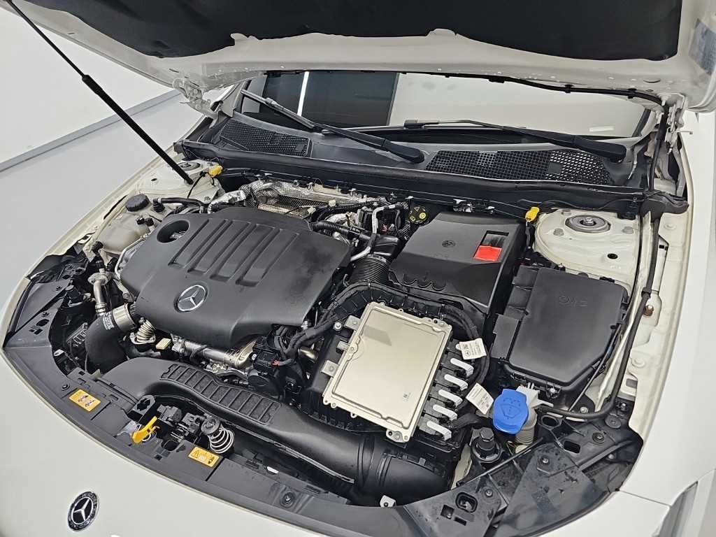 벤츠 A 클래스 A클래스 W177 A200d 세단 이미지 5