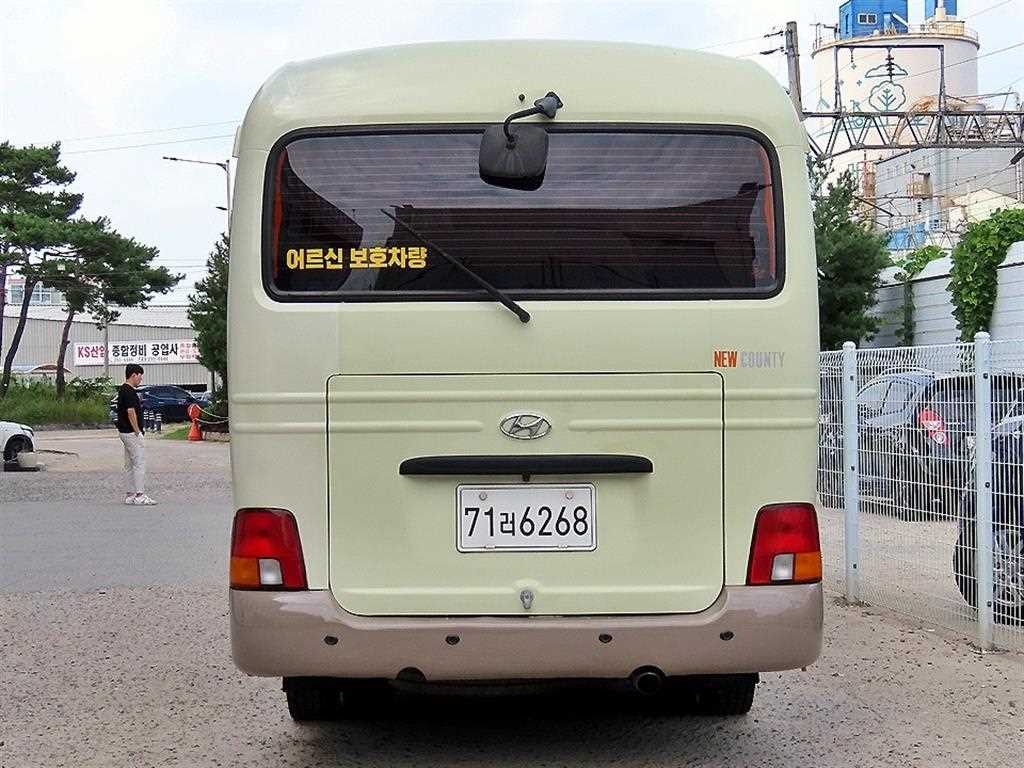 중대형버스 소형현대버스 뉴카운티 장축 SUP 25인승 이미지 4