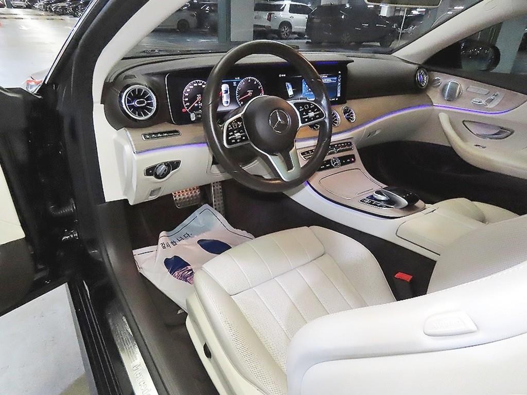 벤츠 E 클래스 E-클래스 W213 E450 4MATIC 쿠페 이미지 10