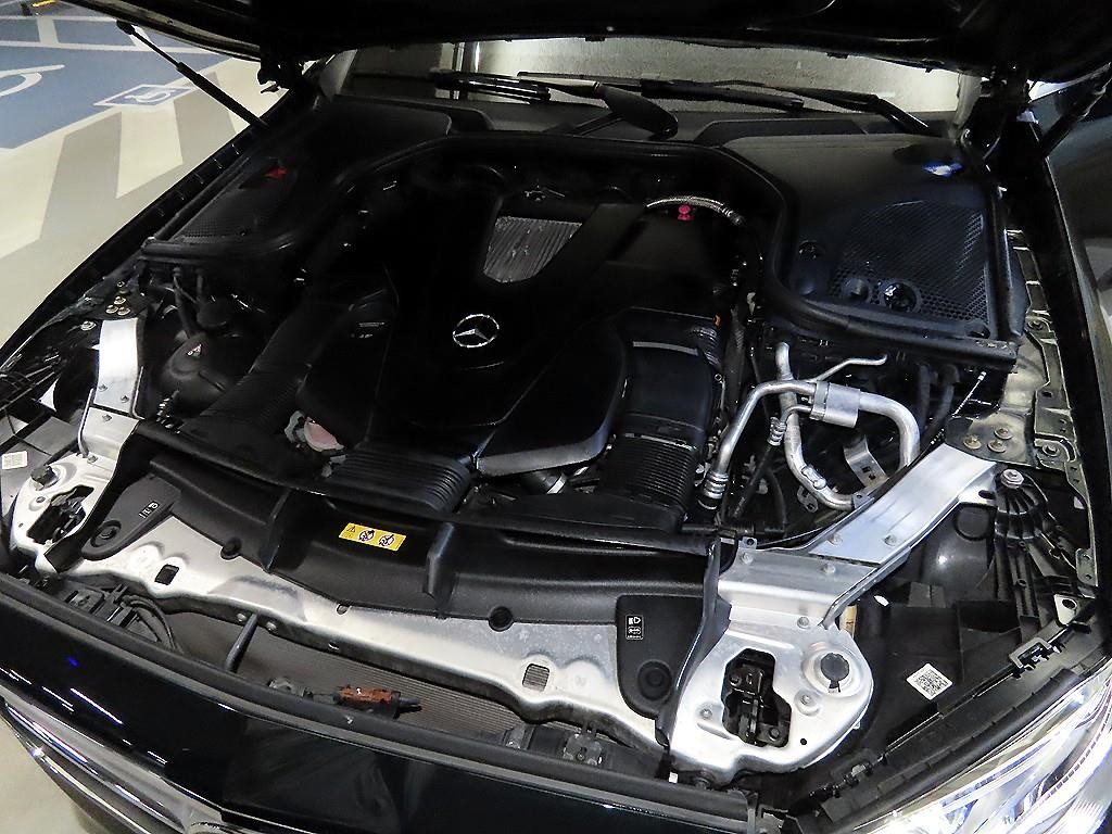 벤츠 E 클래스 E-클래스 W213 E450 4MATIC 쿠페 이미지 19