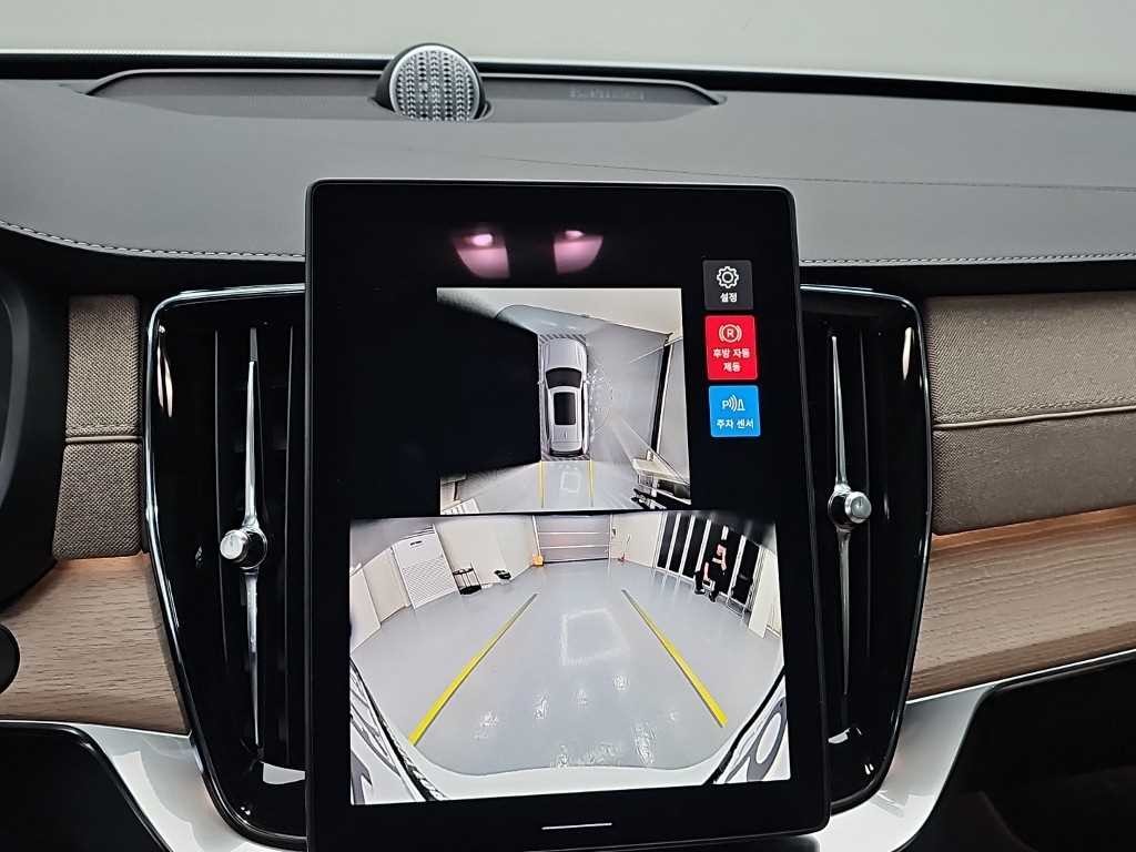 볼보 XC90 XC90 2세대 2.0 T8 AWD 울트라 이미지 17