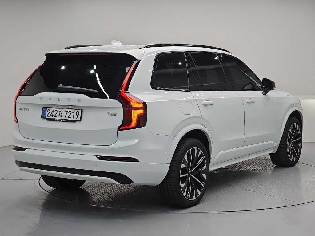 볼보 XC90 XC90 2세대 2.0 T8 AWD 울트라 이미지 4