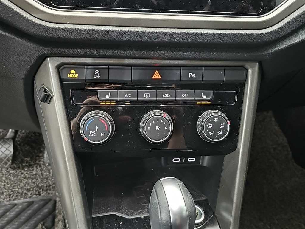 폭스바겐 티록 2.0 TDI 스타일 이미지 10