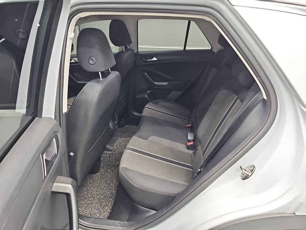폭스바겐 티록 2.0 TDI 스타일 이미지 12