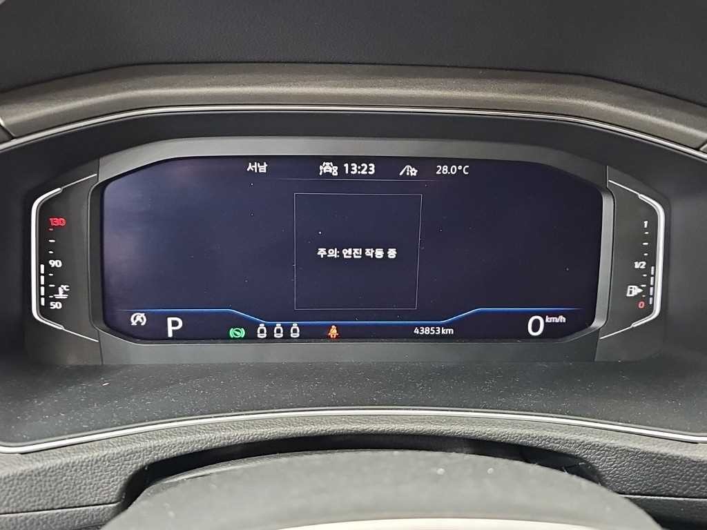 폭스바겐 티록 2.0 TDI 스타일 이미지 6
