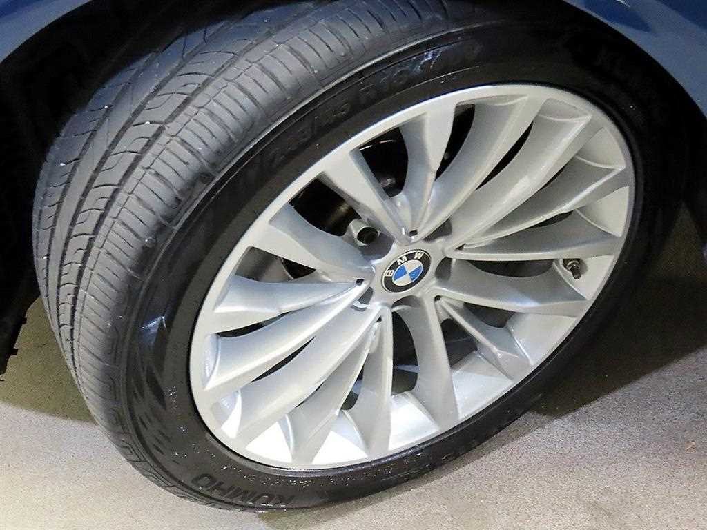 BMW 5시리즈 5시리즈 (G30) 520i 럭셔리 이미지 20