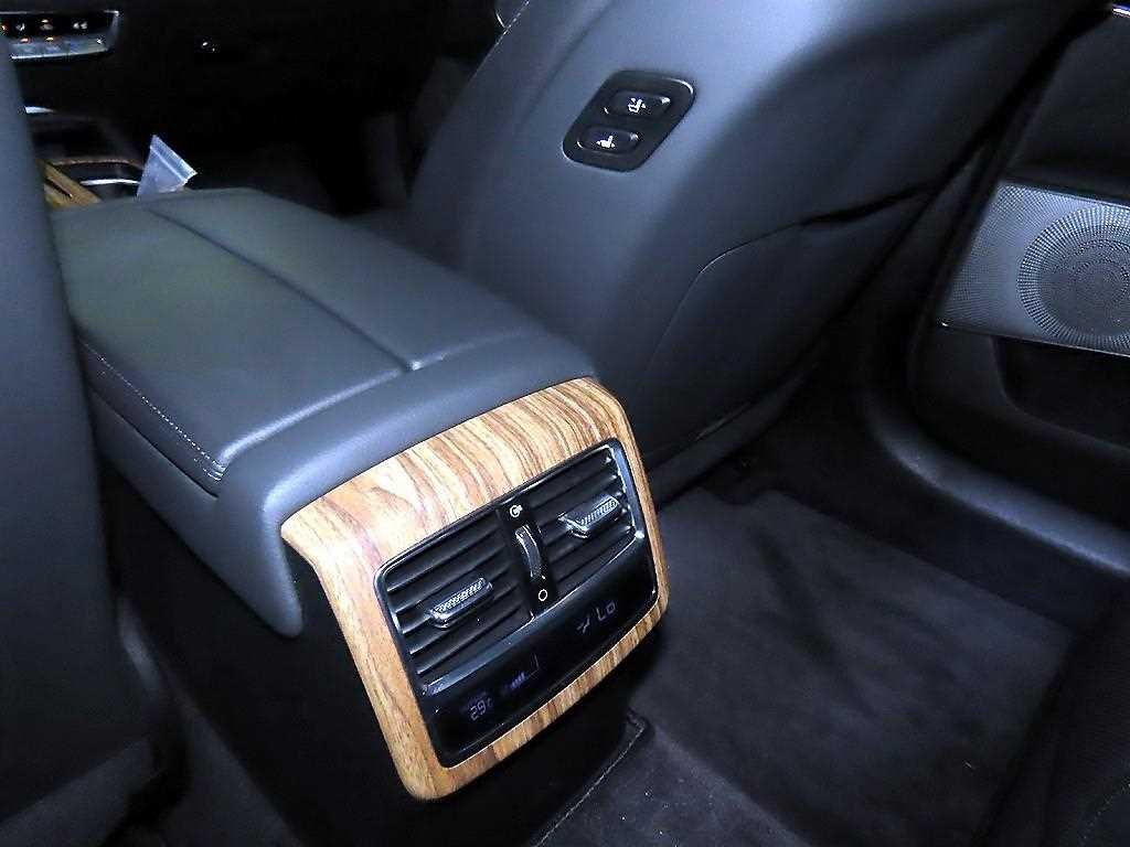 기아 K9 더 뉴 K9 2세대 3.8 GDI AWD 베스트 셀렉션 Ⅰ 이미지 14