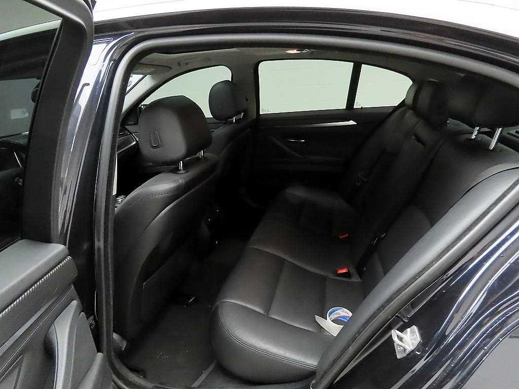 BMW 5시리즈 5시리즈 (F10) 530d xDrive 이미지 13