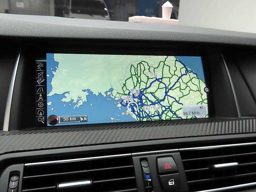 BMW 5시리즈 5시리즈 (F10) 530d xDrive 이미지 9