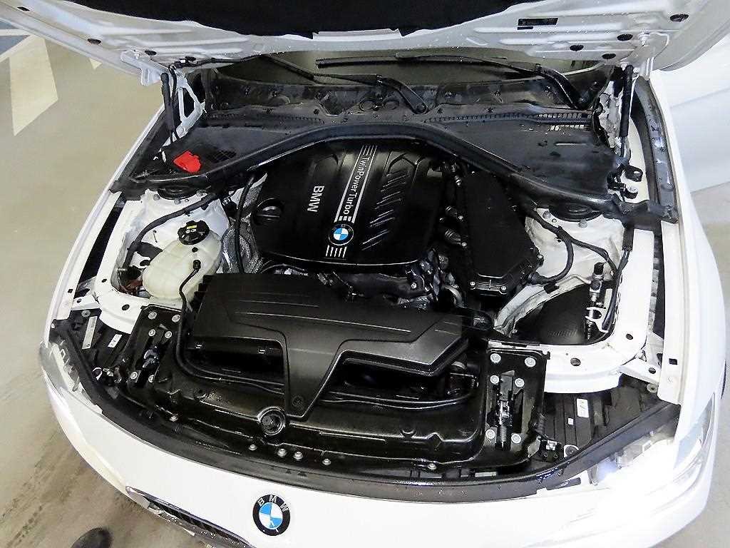 BMW 3시리즈 3시리즈 (F30) 320d ED에디션 이미지 18