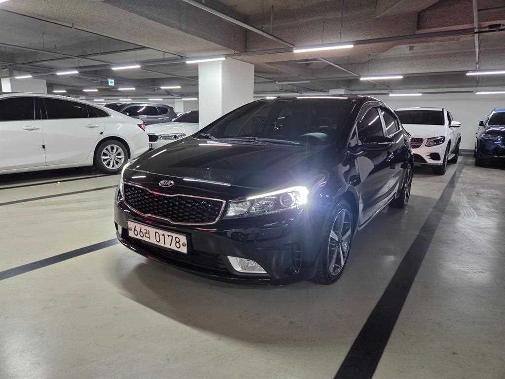 기아 K3 더뉴 K3 1.6 VGT 프레스티지 스페셜 이미지 1