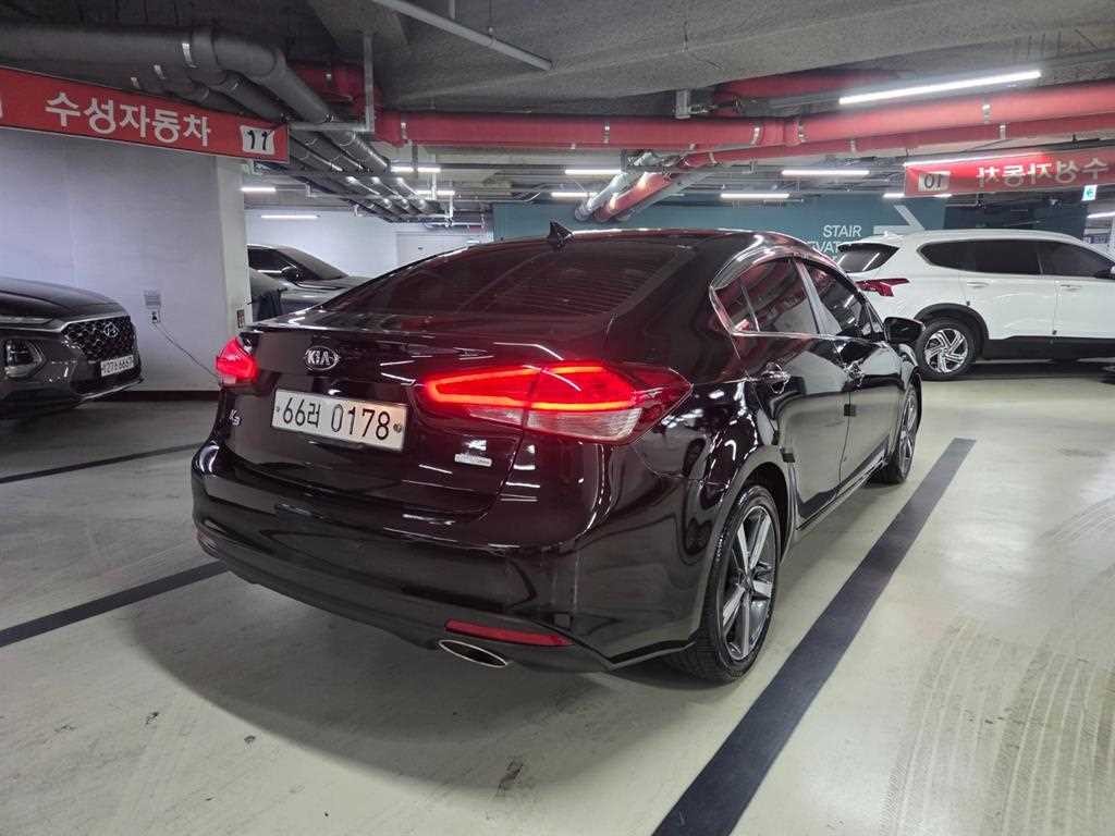 기아 K3 더뉴 K3 1.6 VGT 프레스티지 스페셜 이미지 3