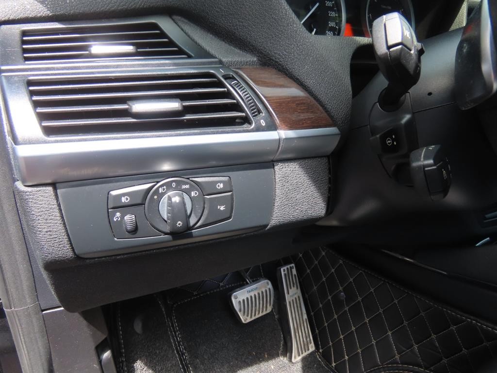 BMW X6 X6 (E71) 30 D 이미지 15