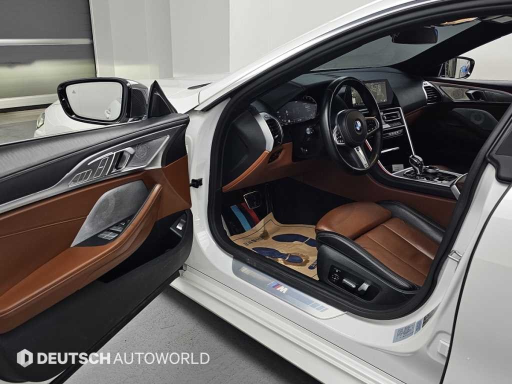 BMW 8시리즈 8시리즈 (G15) 840i xDrive M 스포츠 그란쿠페 이미지 11