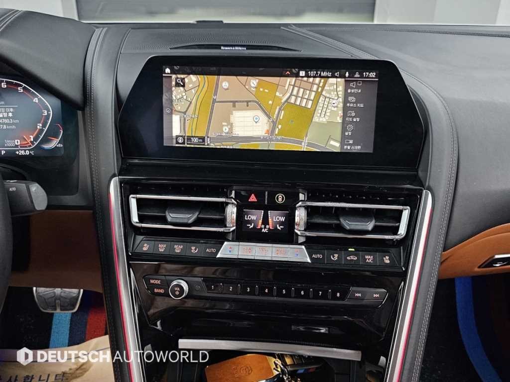 BMW 8시리즈 8시리즈 (G15) 840i xDrive M 스포츠 그란쿠페 이미지 14