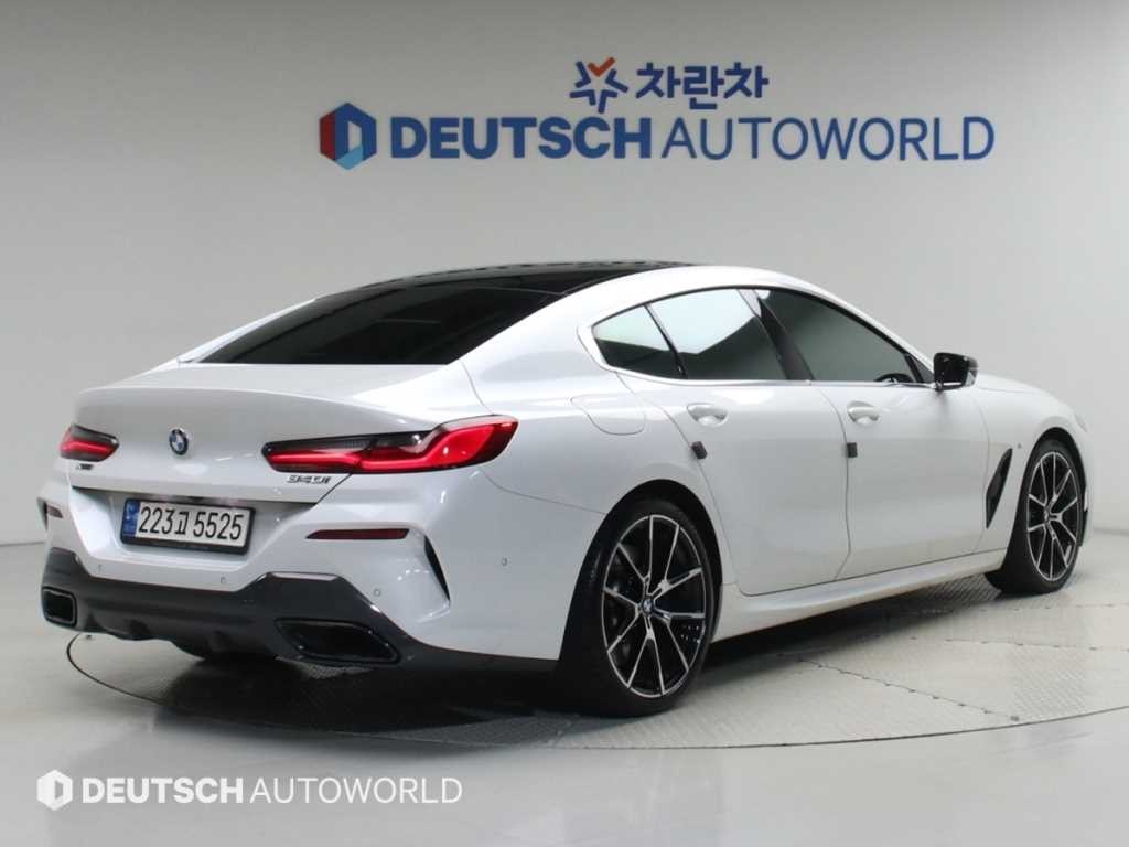 BMW 8시리즈 8시리즈 (G15) 840i xDrive M 스포츠 그란쿠페 이미지 2