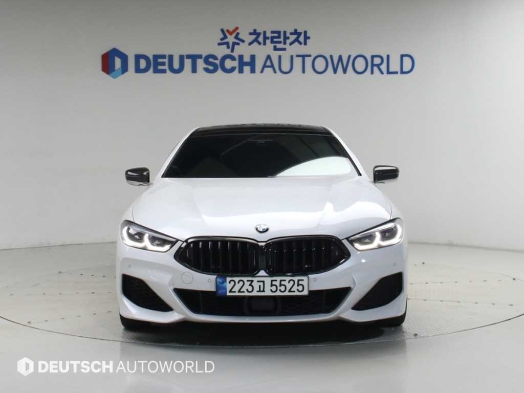 BMW 8시리즈 8시리즈 (G15) 840i xDrive M 스포츠 그란쿠페 이미지 3
