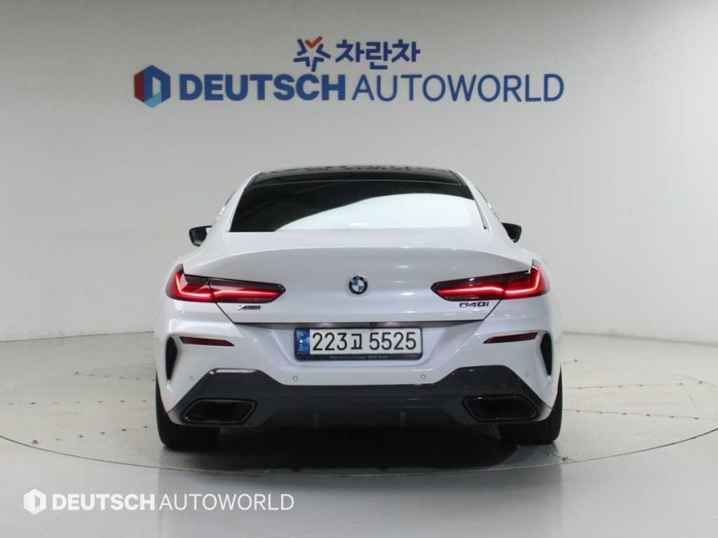 BMW 8시리즈 8시리즈 (G15) 840i xDrive M 스포츠 그란쿠페 이미지 4