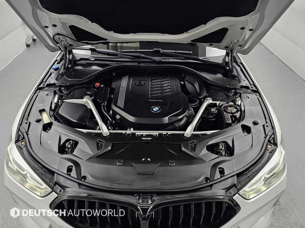 BMW 8시리즈 8시리즈 (G15) 840i xDrive M 스포츠 그란쿠페 이미지 6