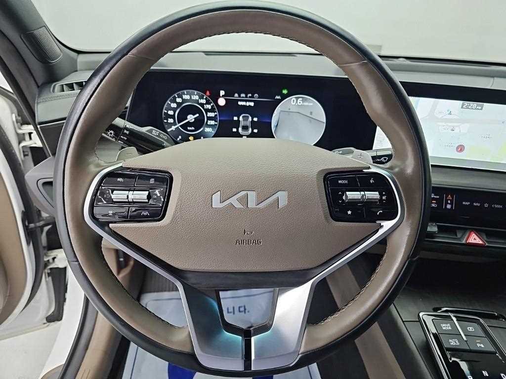 기아 K8 2.5 2WD 노블레스 이미지 9