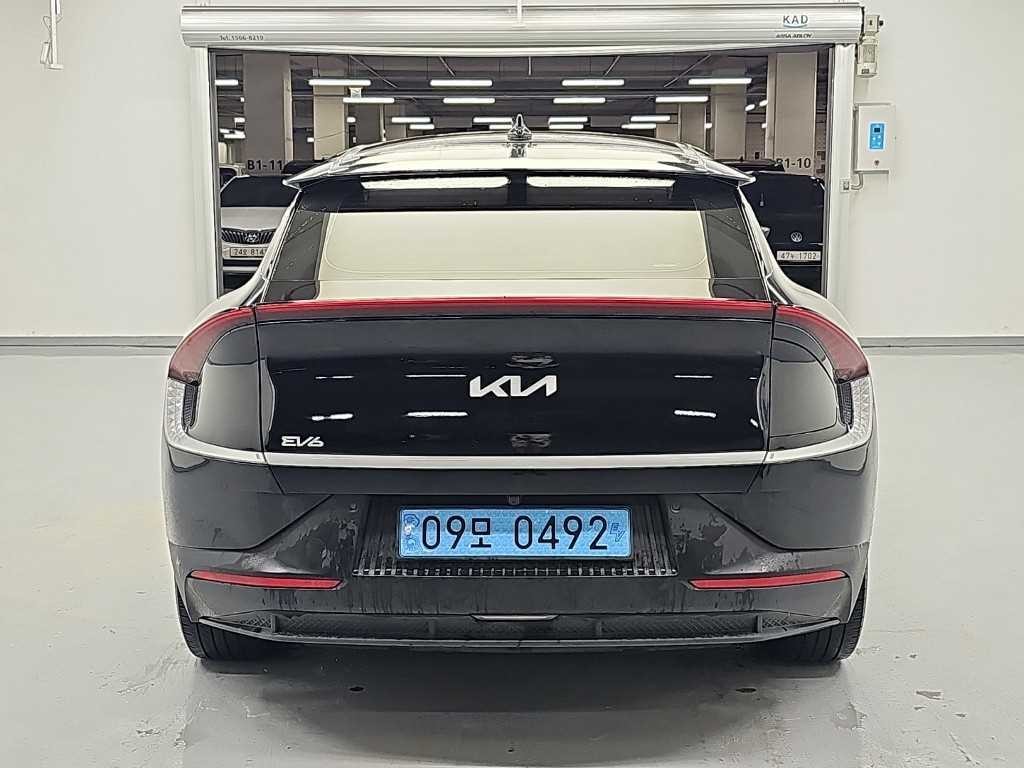 기아 EV6 롱레인지 에어 이미지 3