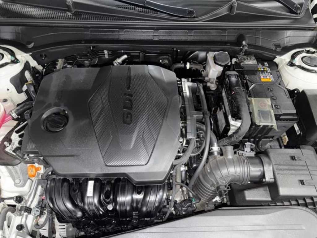 현대 그랜저 그랜저 (GN7) 가솔린 2.5 2WD 익스클루시브 이미지 19