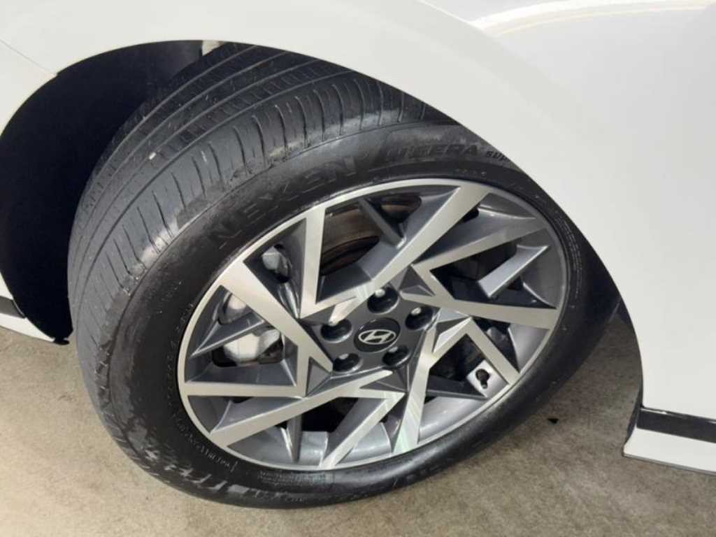 현대 그랜저 그랜저 (GN7) 가솔린 2.5 2WD 익스클루시브 이미지 20