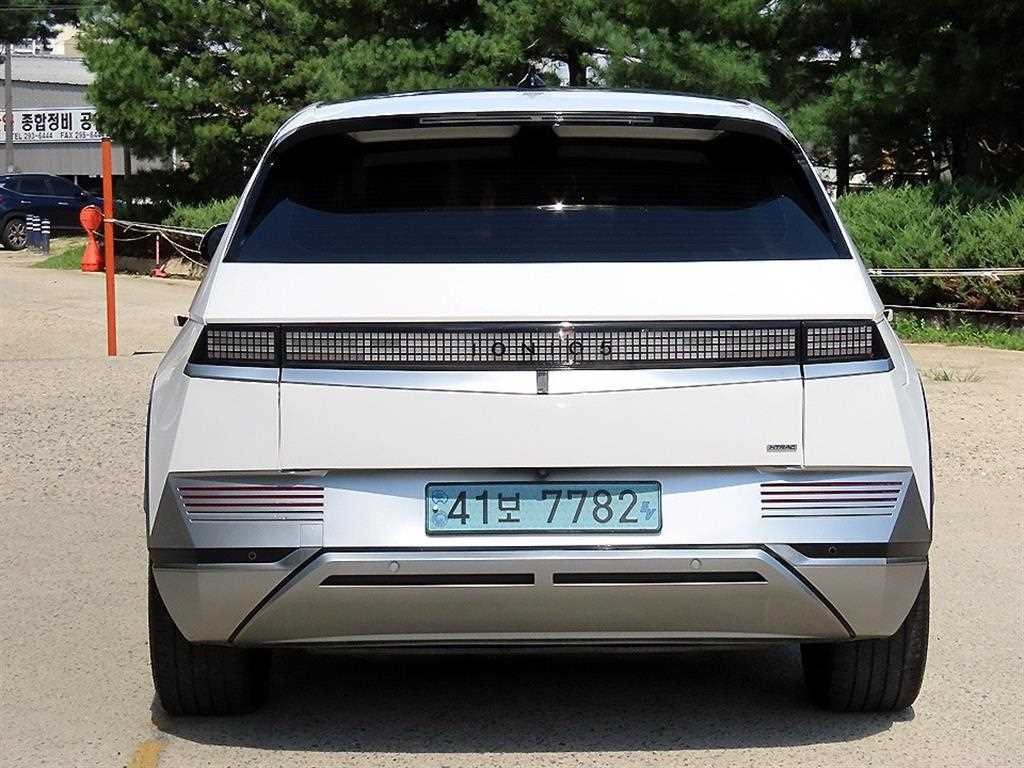 현대 아이오닉 5 롱 레인지 4WD 프레스티지 이미지 5