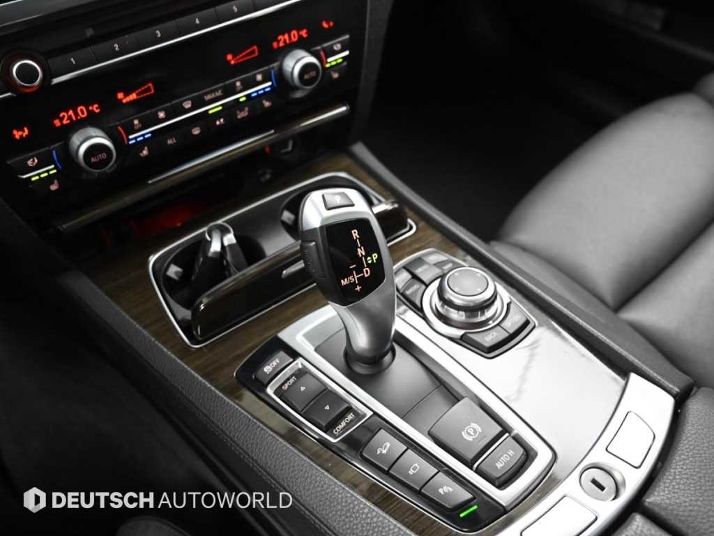BMW 7시리즈 7시리즈 (F01) 750 Li xDrive 이미지 9