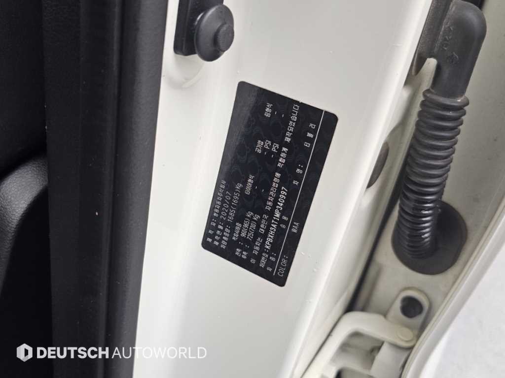 KG모빌리티(쌍용) 티볼리 베리 뉴 티볼리 2WD 가솔린 1.5 V3 이미지 20