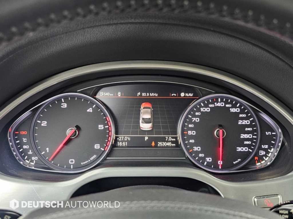 아우디 A8 뉴A8 4.2 TDI 콰트로 LWB 이미지 8