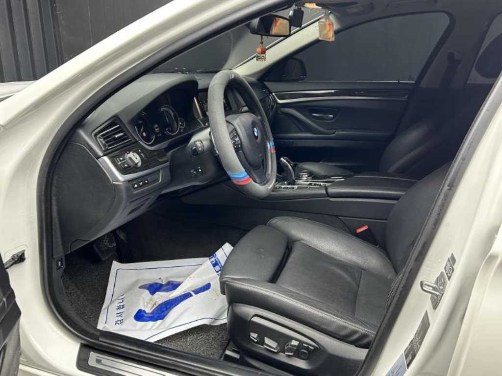 BMW 5시리즈 5시리즈 (F10) 528i 럭셔리 플러스 이미지 6