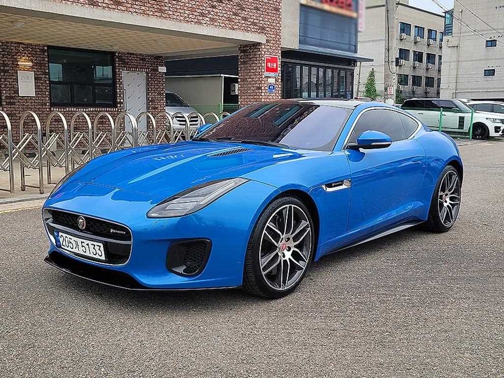 재규어 F-TYPE P380 R-다이나믹 쿠페 이미지 2