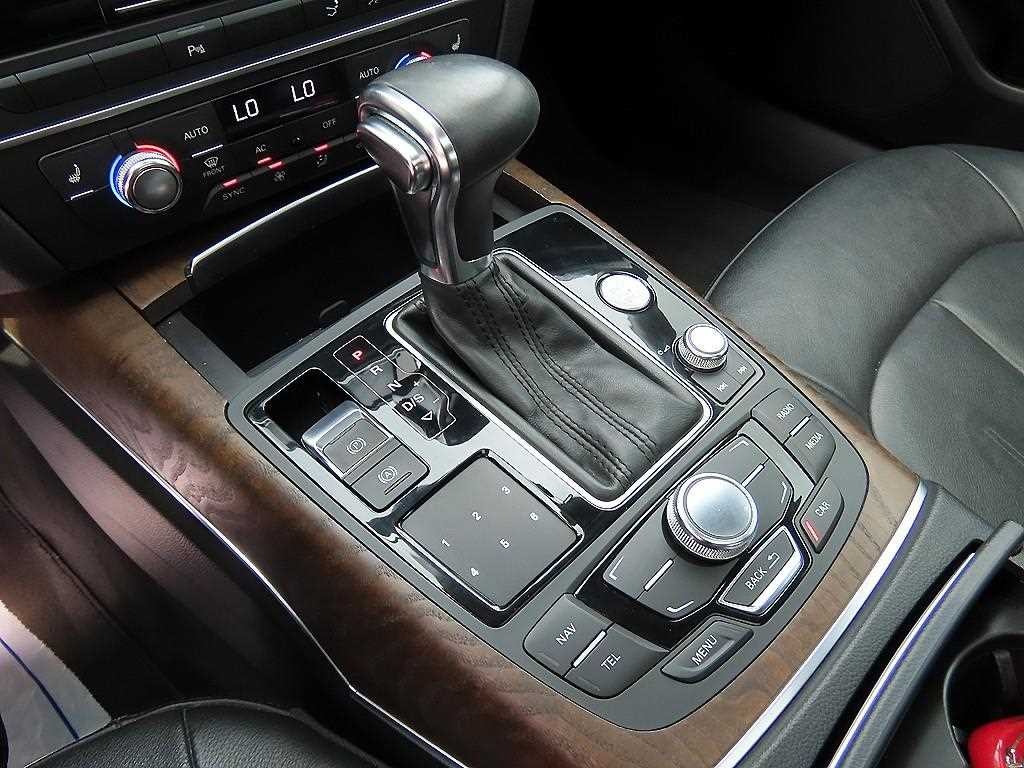 아우디 A7 3.0 TFSI 콰트로 엔트리 이미지 11