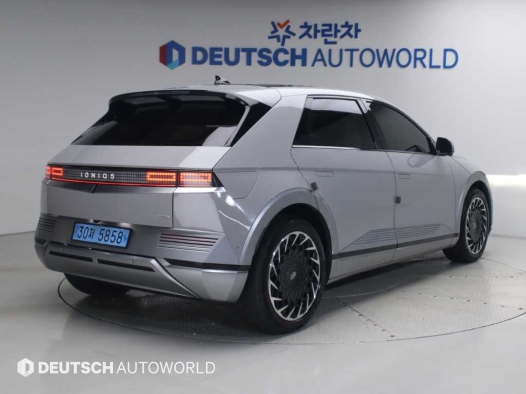 현대 아이오닉 5 롱 레인지 4WD 프레스티지 이미지 2
