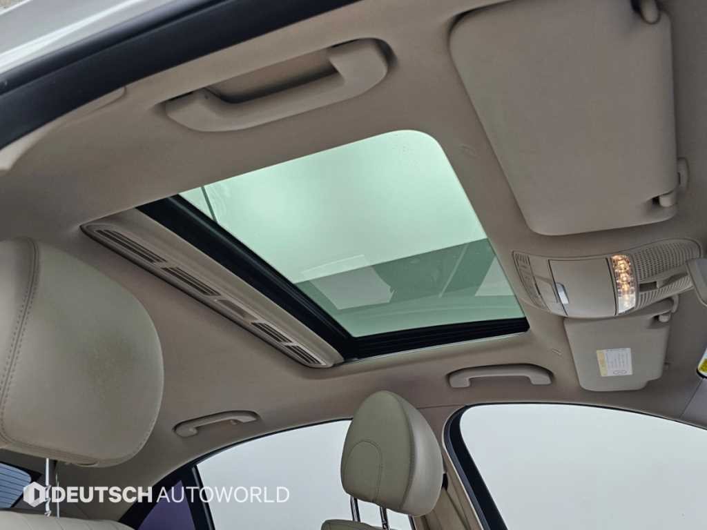벤츠 E 클래스 E-클래스 W213 E220d 익스클루시브 이미지 18
