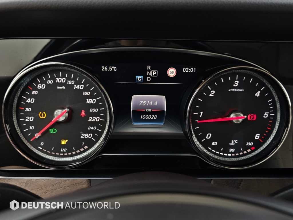 벤츠 E 클래스 E-클래스 W213 E220d 익스클루시브 이미지 8