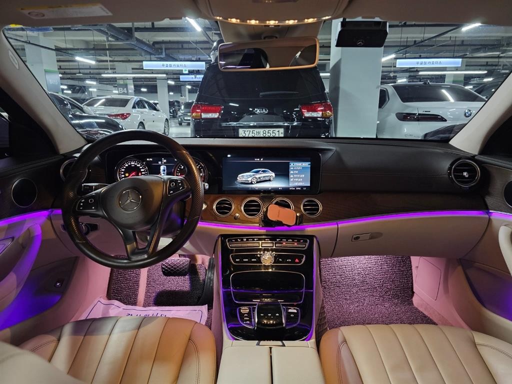 벤츠 E 클래스 E-클래스 W213 E220d 익스클루시브 이미지 9