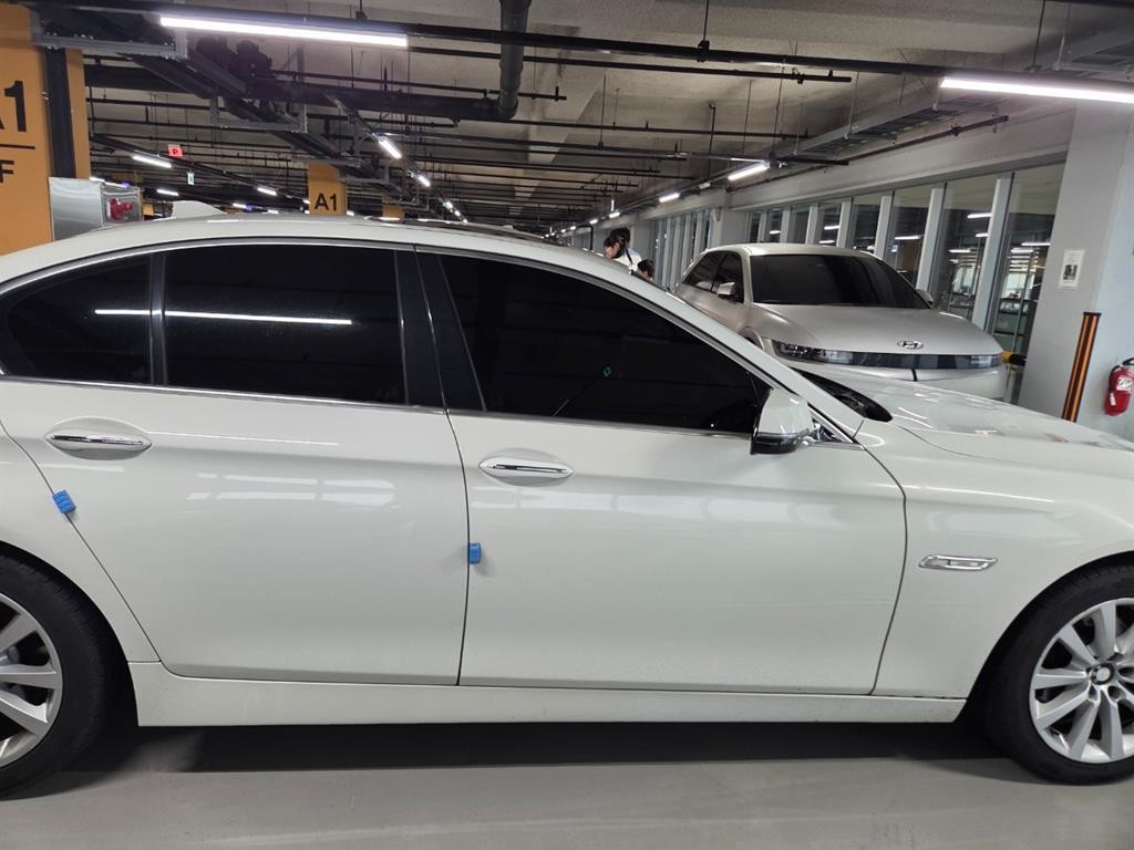 BMW 5시리즈 5시리즈 (F10) 528i xDrive 럭셔리 이미지 6