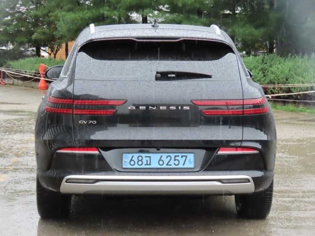제네시스 GV70 일렉트리파이드 GV70 e-AWD 이미지 4