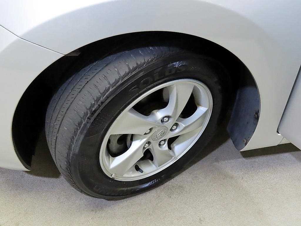 현대 아반떼 더 뉴 아반떼 1.6 VGT 스마트 이미지 19